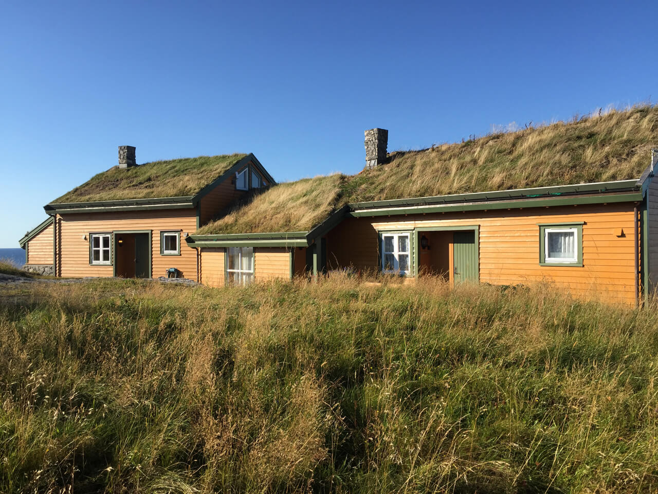 Белорус в 40 лет бросил бизнес и уехал в Норвегию строить дома