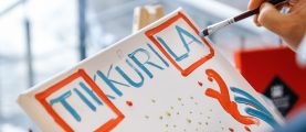 Известные дизайнеры Беларуси создали необычное панно с помощью красок Tikkurila