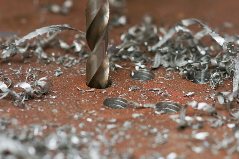 Какие свёрла используют при сверлении дерева, металла, бетона и керамической плитки