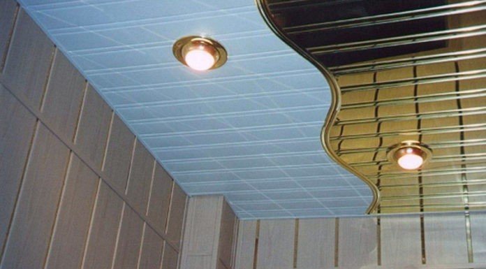 Обустройство реечного потолка в ванной комнате: преимущества и недостатки, разновидности конструкций