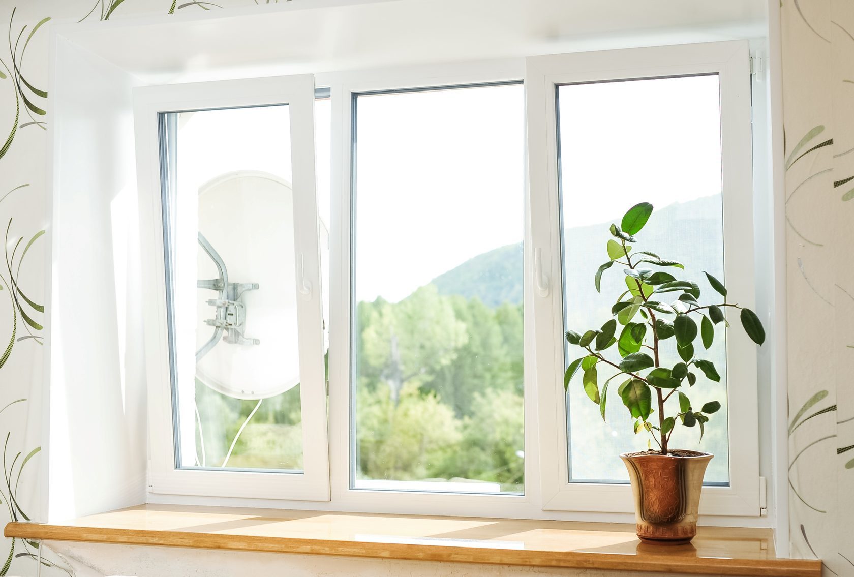 Современные окна: преимущества Rehau Brillant, отличия заводской продукции от самодельной